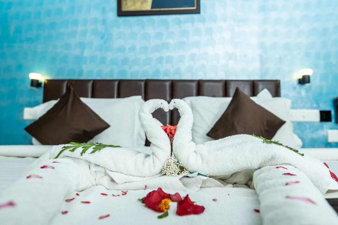 Lamel Cove Beach Resort Pondicherry Exterior foto