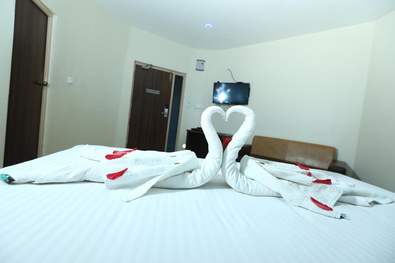 Lamel Cove Beach Resort Pondicherry Exterior foto